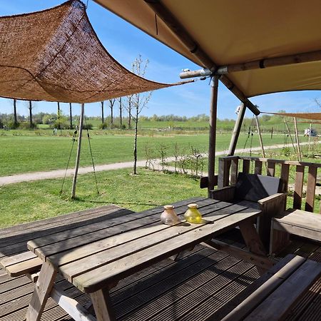 De Hazelaarshof Luxe Glampingtent Bij Natuurgebied De Millingerwaard Kekerdom Экстерьер фото