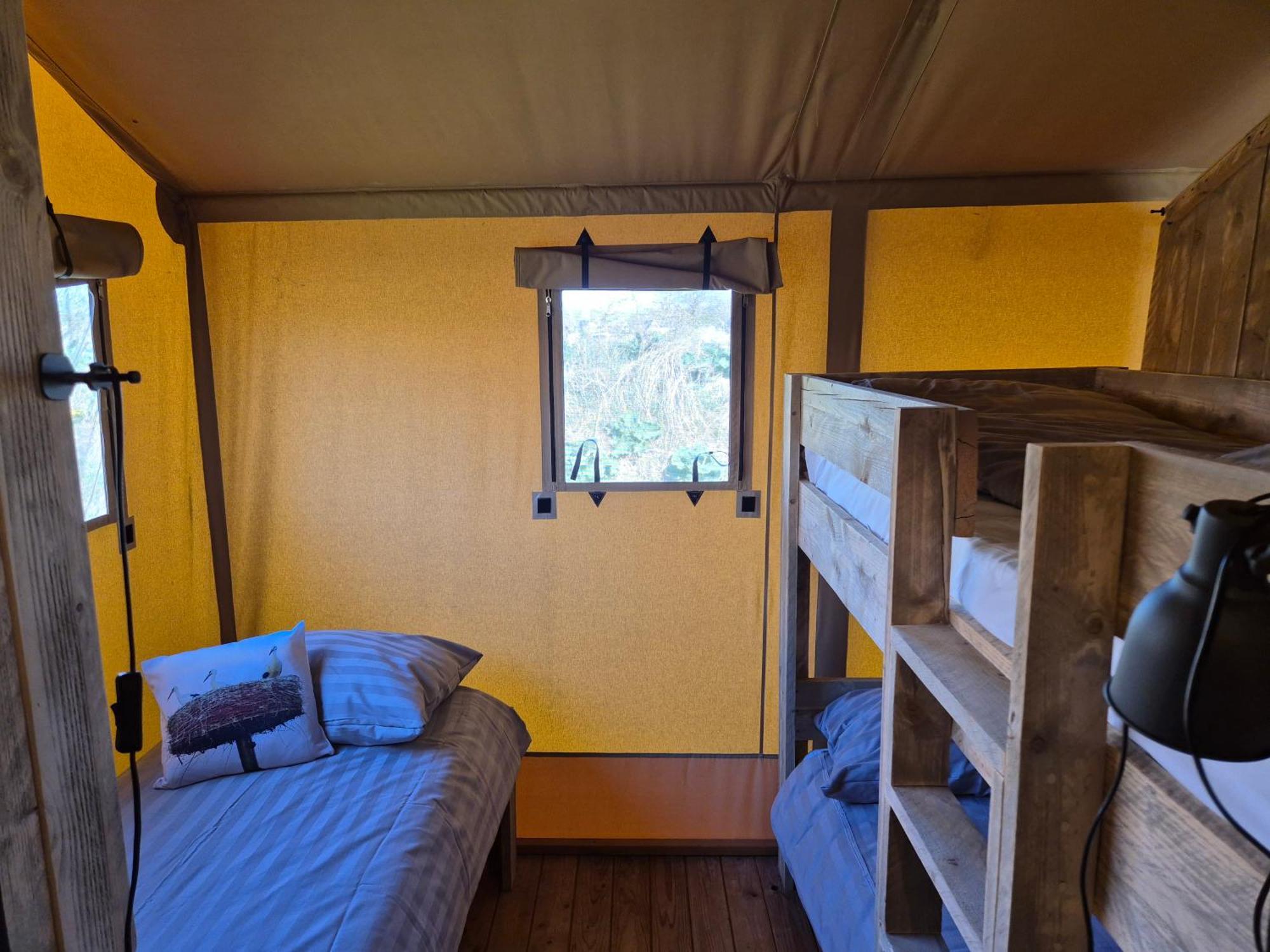 De Hazelaarshof Luxe Glampingtent Bij Natuurgebied De Millingerwaard Kekerdom Экстерьер фото